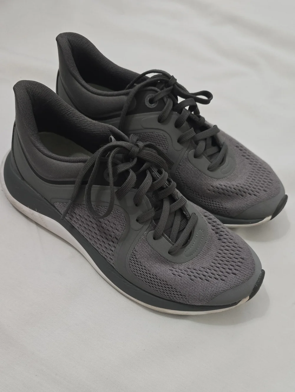 lululemon athletica Men's Dark Grey Knit Running Sneakers